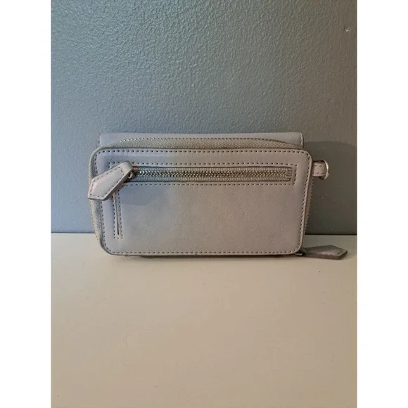 Vera Bradley‎ Wallet Zip Button Lilac - Picture 2 of 3